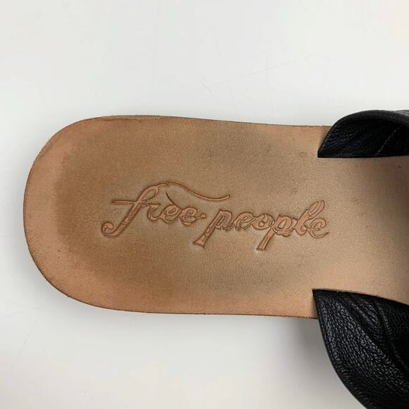 Free People Rio Vista Slides Sandals Black Leather Slip On Women's 39 US 8.5 - Picture 5 of 10